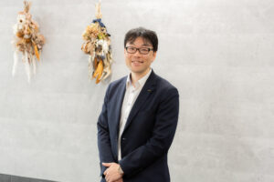 回収の不安を払拭し、営業が「価値創造」に集中できる環境を。